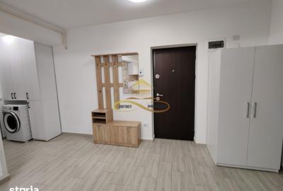 Apartament cu 3 camere în Mioriței