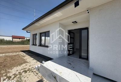 Casă cu 3 camere în Central