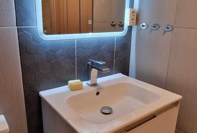 Apartament cu 2 camere semidecomandat în Grozăvești