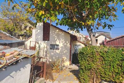 Casă cu 3 camere cu Teren 800 Mp în Mehala - 1