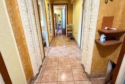Apartament cu 3 camere decomandat în Tomis Nord
