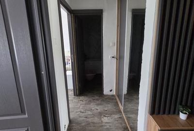 Apartament cu 3 camere în Prundu