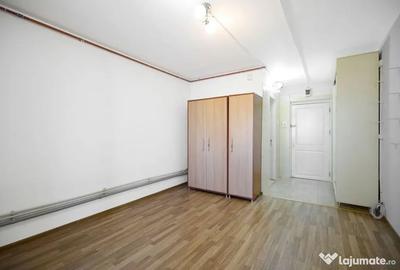 Garsonieră decomandată în Prundu