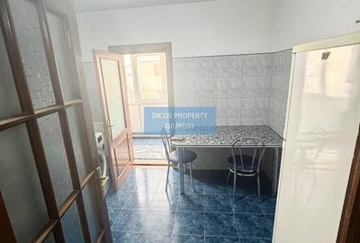 Apartament cu 3 camere decomandat în Central - 6