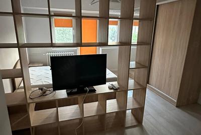 Garsonieră decomandată în Timpuri Noi