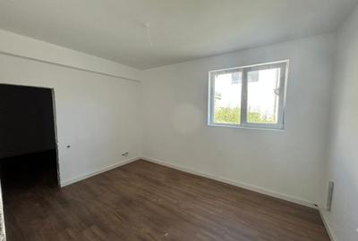 Duplex cu 4 camere cu Canalizare în Exterior Nord - 10