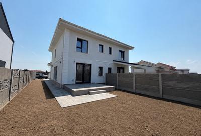 Duplex cu 4 camere cu Canalizare în Moșnița Nouă - 3
