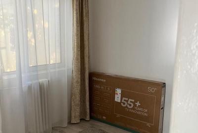 Apartament cu 3 camere semidecomandat în Exterior Vest