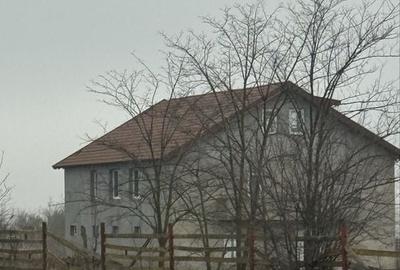 Casă cu 4 camere în Valu lui Traian - 4