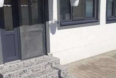 Casă cu 3 camere cu Teren 2200 Mp în Cuzdrioara