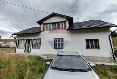 Casă cu 3 camere cu Teren 13623 Mp în Ciocănești