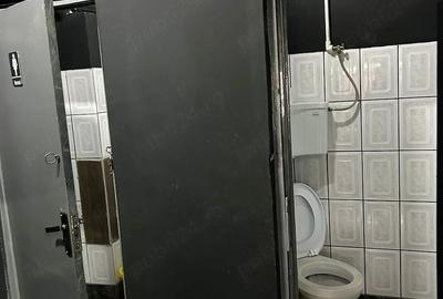 Spațiu comercial, de 100 mp, în Central - 4