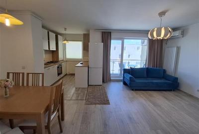 Apartament cu 2 camere semidecomandat, mobilat în Tractorul - 11