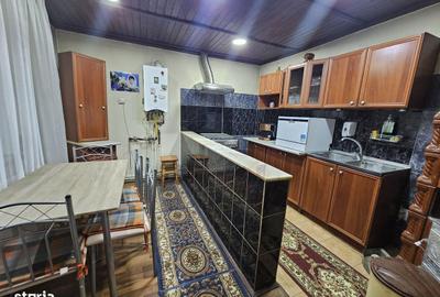 Casă cu 3 camere cu Teren 1000 Mp în Central - 6