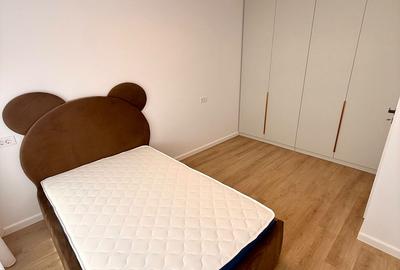 Casă cu 5 camere cu Teren 173 Mp în Dobroești