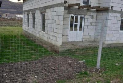Casă individuală cu 3 camere cu Teren 800 Mp în Exterior Vest - 2
