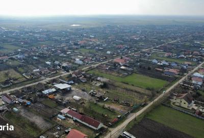 Teren de 1095 mp, în Bucovăț - 3