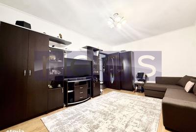 Apartament cu 3 camere decomandat în Dristor