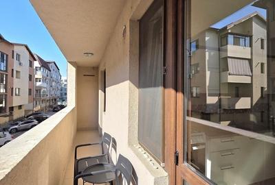 Apartament cu 2 camere decomandat în Titan