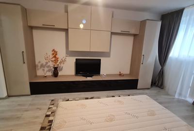 Garsonieră semidecomandată în Central - 2