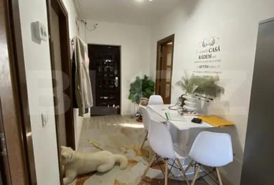 Apartament cu 2 camere decomandat în Decebal