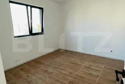 Casă cu Teren 568 Mp în Central - 2