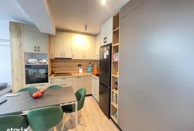 Apartament cu 3 camere decomandat în Berceni - 2