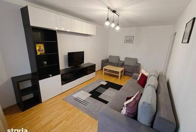 Apartament cu 2 camere decomandat în Tei