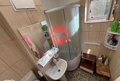 Apartament cu 3 camere în 23 August