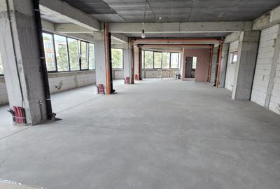 Spațiu comercial, de 640 mp, în Drumul Taberei - 35
