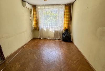 Apartament cu 3 camere decomandat în Colentina