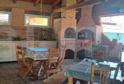Casă cu 5 camere cu Teren 500 Mp în Feldioara - 14