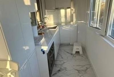 Apartament cu 3 camere semidecomandat în Pantelimon