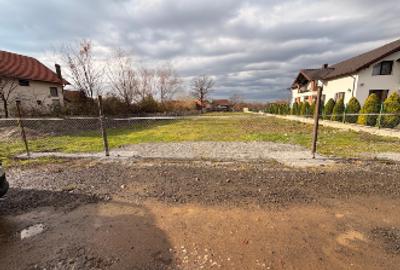 Teren Construcții intravilan de 1278 mp, în Central