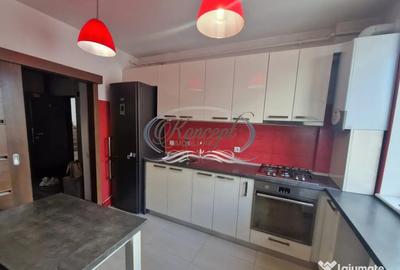 Apartament cu 3 camere semidecomandat în Andrei Mureșanu