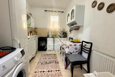 Duplex cu 7 camere cu Canalizare în Lipovei - 8