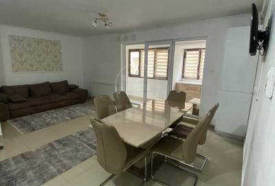 Apartament cu 3 camere semidecomandat în Florești - 1