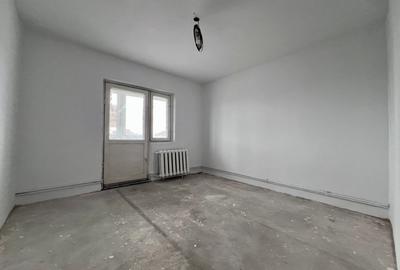 Apartament cu 3 camere decomandat în Timocului-Șaguna - 5
