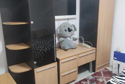 Garsonieră decomandată în Vitan