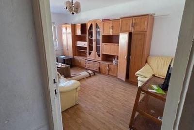 Apartament cu 2 camere decomandat în Decebal - 3
