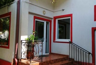 Casă cu Teren 313 Mp în Nord - 2