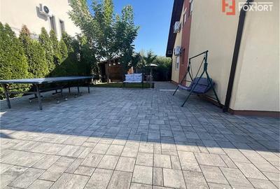 Casă cu 5 camere cu Teren 315 Mp în Moșnița Nouă