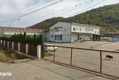 Spațiu comercial, de 1,712 mp, în Baia de Criș - 2