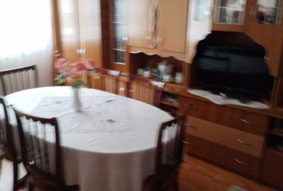 Apartament cu 2 camere decomandat în Central - 2