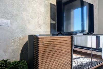 Apartament cu 2 camere decomandat în Take Ionescu