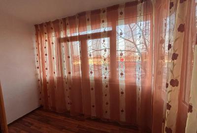 Apartament cu 3 camere decomandat, mobilat în Central - 4