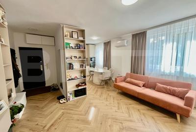 Apartament cu 2 camere decomandat, mobilat în Rogerius