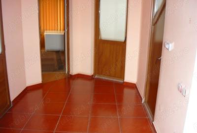 Casă cu 5 camere cu Teren 1193 Mp în Turda