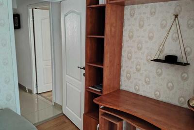 Apartament cu 3 camere decomandat în Alexandriei - 6