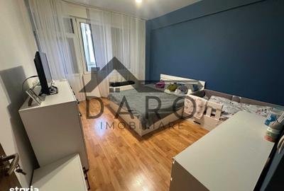Apartament cu 3 camere decomandat în Criș